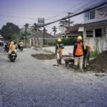 IMG 20250718 WA0002 Jalan Caringin–Cidahu Diperkuat Beton: Pemkab Sukabumi Gaspol Perbaiki Akses Warga