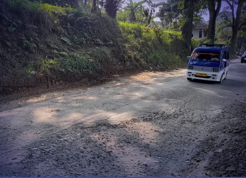 IMG 20250724 WA0000 555 Km Jalan Di Sukabumi Rusak! Butuh Rp 2,2 Triliun untuk Keluar dari Krisis Infrastruktur