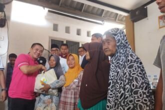 IMG 20250726 WA0000 Pemkab Karawang Salurkan 1.500 Paket Sembako kepada Warga Terdampak TPA Jalupang di Wancimekar