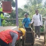 bbbb Serap Aspirasi Masyarakat, Dewan Uden Membangun Jalan Lingkungan di Kebonpedes Sukabumi