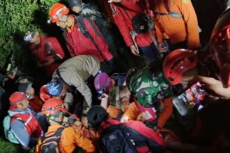 dddd Pendaki asal Cibadak Sukabumi Meninggal di Gunung Slamat Purbalingga
