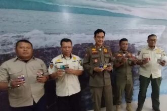 pol pp Satpol PP Kabupaten Sukabumi Bersama Bea Cukai Bogor Berhasil Menyita 4.252 Bungkus Rokok Ilegal 