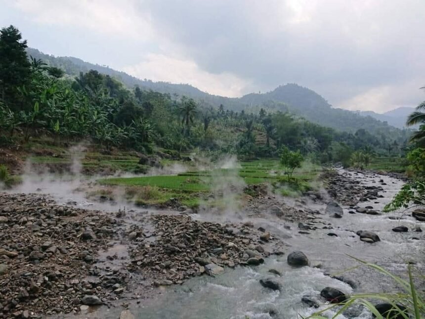 sby50 Potensi Wisata Alam di Desa Sukarame Kecamatan Cisolok Sukabumi