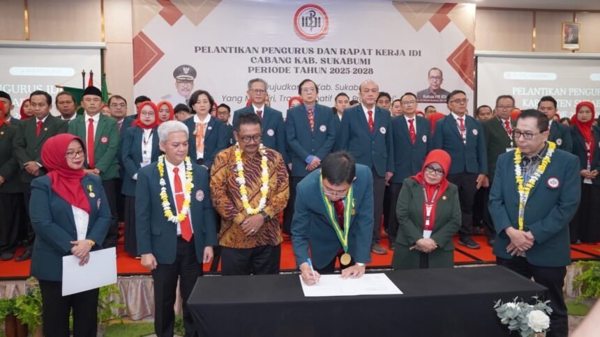 IMG 20250802 WA0012 Pelantikan Pengurus IDI, Bupati ajak Kuatkan Kolaborasi Tingkatkan Derajat Kesehatan Masyarakat