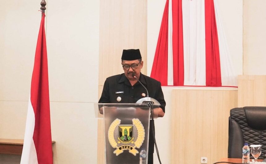 IMG 20250804 WA0091 Bupati Sukabumi Sampaikan Raperda Perubahan APBD 2025