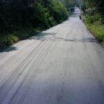 IMG 20250812 WA0002 Dinas PU Sukabumi Genjot Perbaikan Jalan Sundawenang–Bojonggenteng, 1,4 Km Aspal Hotmix Digarap