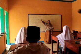 IMG 20250814 WA0019 Selaras Semangat Sekolah Rakyat, PLN dan Pesantren Sayad Wujudkan Akses Pendidikan Digital bagi Anak Yatim dan Dhuafa