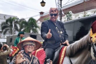 IMG 20250820 WA0011 Kadis Pariwisata Sukabumi Terpesona Kirab Budaya Jabar ke-80: “Seakan Kembali ke Masa Kejayaan Kerajaan Sunda”
