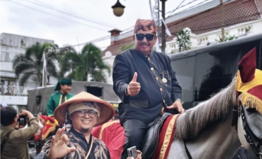 IMG 20250820 WA0011 Kadis Pariwisata Sukabumi Terpesona Kirab Budaya Jabar ke-80: “Seakan Kembali ke Masa Kejayaan Kerajaan Sunda”