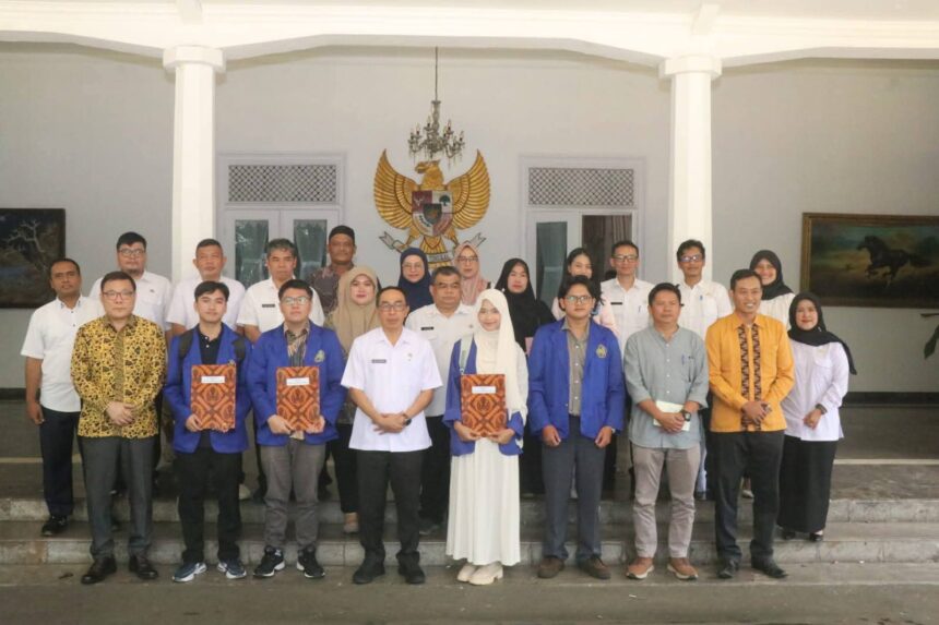 Sekda Sukabumi Melepas Mahasiswa Ke Korea, Sampaikan Amanat Penting 1 IMG 20250821 WA0003 Sekda Sukabumi Melepas Mahasiswa Ke Korea, Sampaikan Amanat Penting