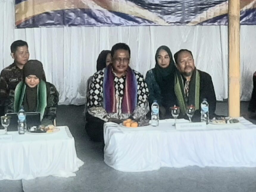 Bupati Sukabumi Kunjungi Desa Purwasari, Apresiasi Inovasi Penurunan Stunting 1 IMG 20250828 WA0018 Bupati Sukabumi Kunjungi Desa Purwasari, Apresiasi Inovasi Penurunan Stunting