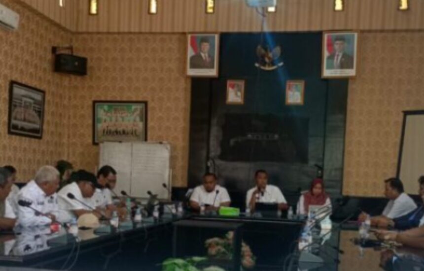 Logopit 1756291246074 Terungkap, Dapur MBG di Kampung Budaya Karawang Izinnya masih Abu-Abu