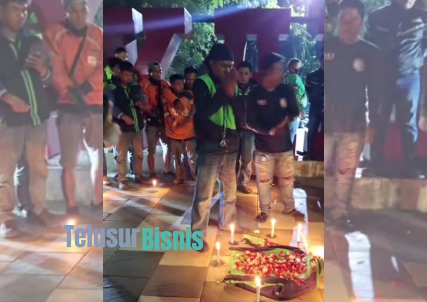 Logopit 1756480418105 Kenang Affan, Korban Tragedi Rantis: Ratusan Ojol Tabur Bunga di Taman I Love Karawang