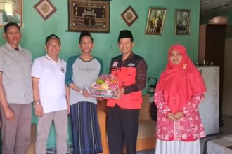 IMG 20250904 WA0004 Legislator Sukabumi Jenguk Driver Ojol Korban Salah Sasaran Saat Demo Ricuh di Jakarta