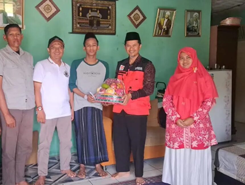 IMG 20250904 WA0004 Legislator Sukabumi Jenguk Driver Ojol Korban Salah Sasaran Saat Demo Ricuh di Jakarta