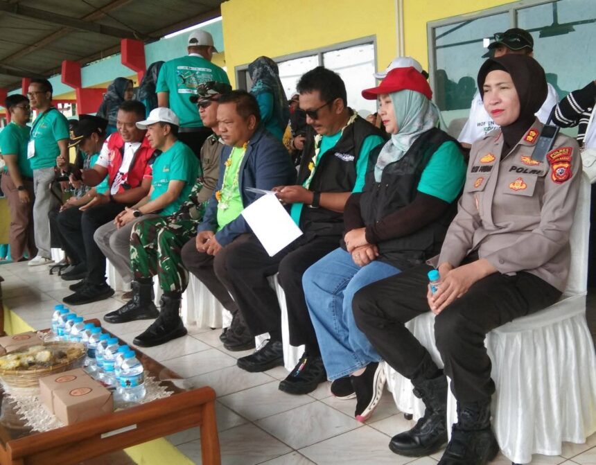 Bupati Sukabumi Resmi Buka Turnamen Piala Putri Nusantara II, Panggung Prestasi Sepakbola Perempuan 1 IMG 20250919 WA0017 Bupati Sukabumi Resmi Buka Turnamen Piala Putri Nusantara II, Panggung Prestasi Sepakbola Perempuan