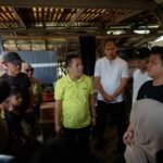 Logopit 1757134223392 Bupati Karawang Sambangi Lokasi Kebakaran Nagasari: Didampingi Sekda bersama Kapolres dan Dandim, Serahkan Bantuan