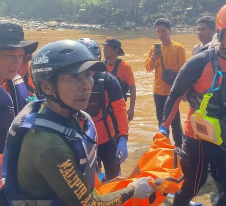 IMG 20251006 WA0002 Satu Bocah Ditemukan Tewas, Satu Lagi Masih Dicari Usai Tenggelam di Sungai Cimandiri Sukabumi