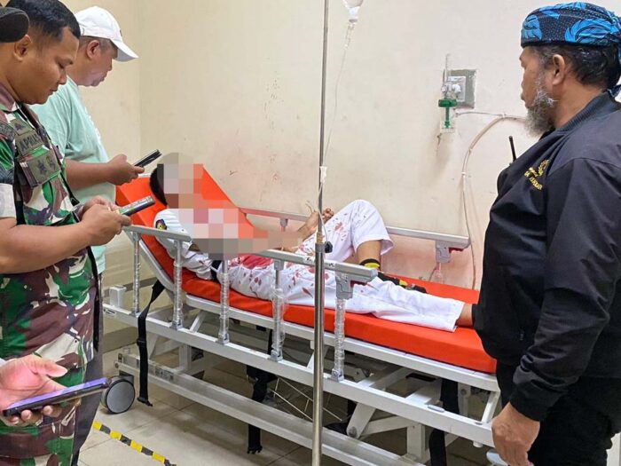 Pelajar SMK di Sukabumi Jadi Korban Pembacokan Saat Berangkat Sekolah, Pelaku Masih Diburu 1 IMG 20251020 WA0003 Pelajar SMK di Sukabumi Jadi Korban Pembacokan Saat Berangkat Sekolah, Pelaku Masih Diburu