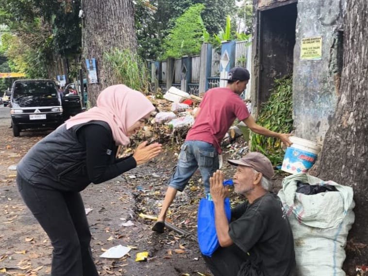 IMG 20251027 WA0011 Satreskrim Polresta Sukabumi Gelar Aksi Sosial Kemanusiaan