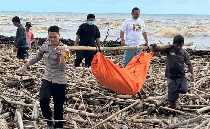 IMG 20251103 WA0009 Pria Asal Cianjur Ditemukan Tewas di Muara Sungai Cibuni Sukabumi