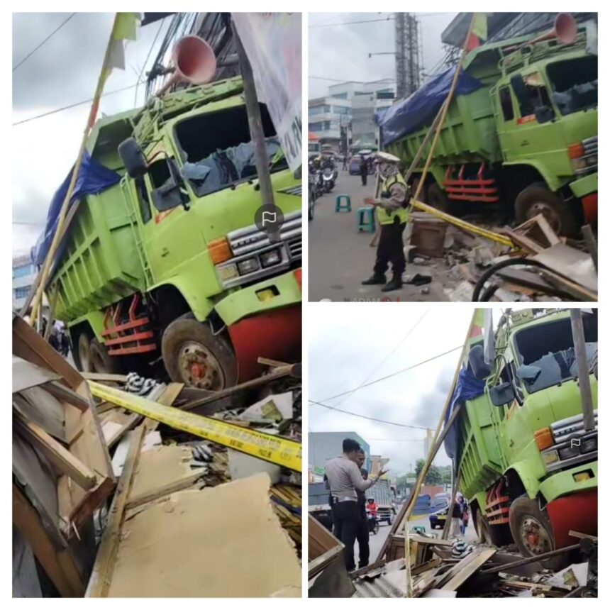 IMG 20251104 WA00221 Truk Fuso Bermuatan Tanah Seruduk Pedagang Mie Ayam di Cibadak, Pasutri Alami Luka Serius