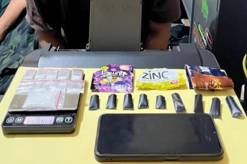 IMG 20251110 WA0048 Sembunyi di Bungkus Sampo, Sabu 10,42 Gram Digagalkan Satnarkoba Polres Sukabumi Kota