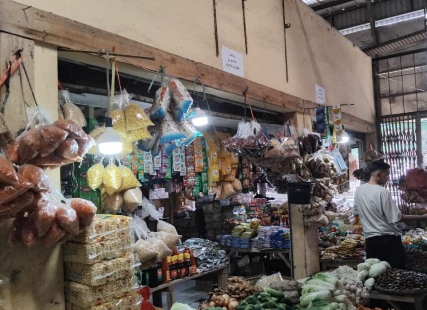 IMG 20251111 WA0006 Satreskrim Polres Sukabumi Ringkus Komplotan Pencuri di Pasar Palabuhanratu, Satu Tertangkap Satu Lagi Diburu