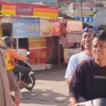 IMG 20251124 WA0004 Operasi Zebra Lodaya 2025, Kapolsek Baros Beri Teguran Humanis untuk Pengendara Tak Pakai Helm
