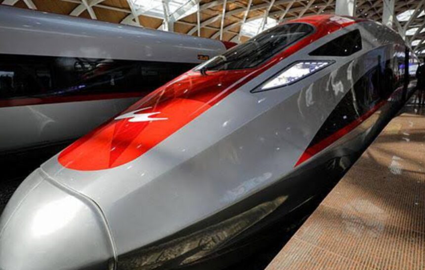 Logopit 1762597559153 Sambut Hari Pahlawan, KCIC Luncurkan Promo “Whoosh Hero’s Deal”