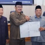 Logopit 1762943300463 DPRD Sukabumi Tetapkan Propemperda 2026, Tiga Keputusan Strategis Disahkan