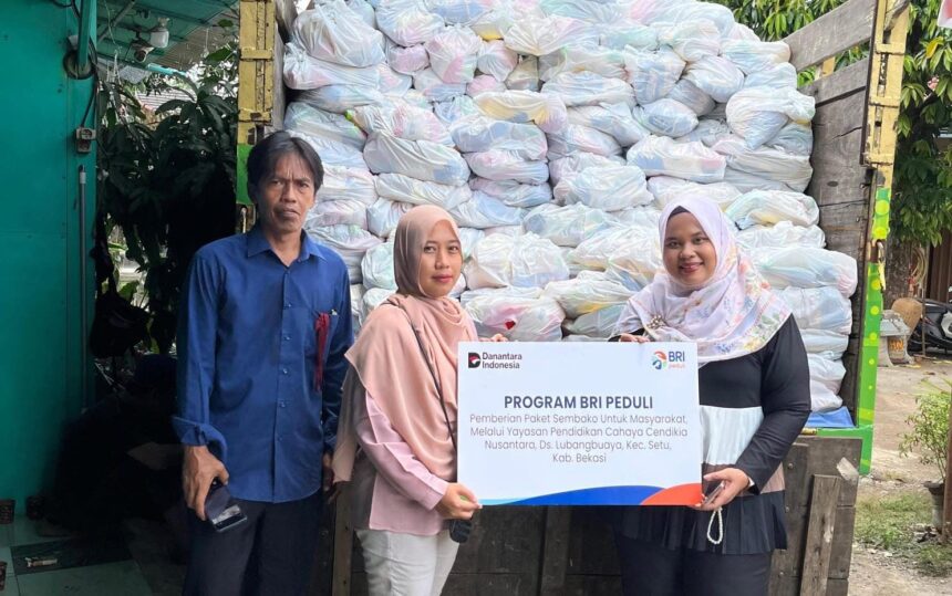 BRI BO Tambun Salurkan TJSL, 5.000 Paket Sembako Dibagikan di Kabupaten Bekasi 1 IMG 20251219 WA0049 BRI BO Tambun Salurkan TJSL, 5.000 Paket Sembako Dibagikan di Kabupaten Bekasi