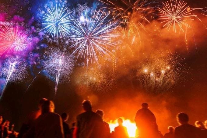 smart citizen Smart Citizen Malam Tahun Baru di Sukabumi, Bupati  Asjap Ajak Warga Tetap Ingat Saudara di Sumatera yang Kena Bencana