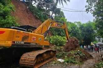 IMG 20260103 WA0067 Eki Radian Rizki Tegas Tidak Ada Pungutan Alat Berat ke Warga Korban Bencana Nyalindung
