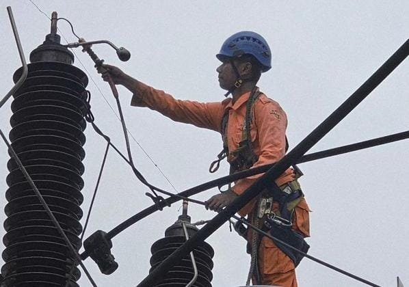 IMG 20260116 WA0095 PLN UPT Bekasi Pastikan Listrik Andal Selama Nataru dengan Pemeliharaan GI Rajapaksi