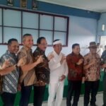 Gubernur Dedi Mulyadi foto bersama setelah MoU dengan PT Deli Indonesia Office Technology dan PT CBL Solusi Logistik. (Ist)