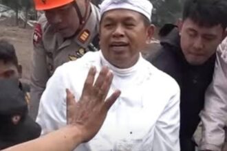 IMG 20260130 WA0082 Dedi Mulyadi Salurkan Bantuan Rp 10 Juta ke Warga Terdampak Longsor Pasirlangu 