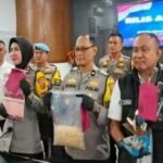 Polres Sukabumi berhasill mengungkap sekaligus menggagalkan peredaran ekstasi pada malam tahun baru. (Prima Arno/Telusurbisnis)