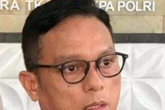 Kepala Instalasi Forensik RS Bhayangkara Tingkat II Setukpa, Kombes dr. Carles Siagian. (Prima Arno/Telusurbisnis)