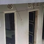 Kondisi bangunan pondok pesantren beberapa bagian bangunan di Bantargadung terlihat mengalami retak-retak. (Dok P2BK Bantargadung)