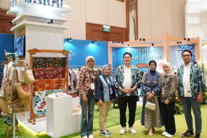 Dekranasda Jabar menargetkan transaksi hingga 1,5 juta Dollar AS dari pameran Inacraft 2026. (ist)