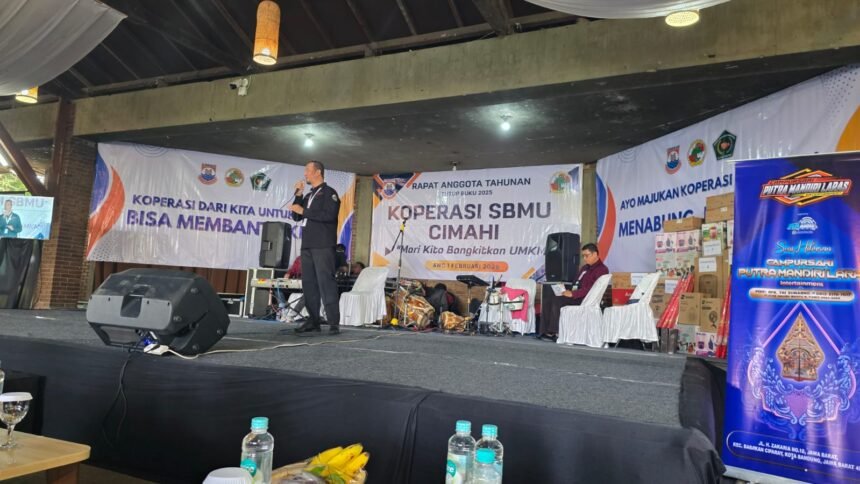 Sekretaris Komisi II DPRD Kota Cimahi, H. Yefi Abdullah, SE, menyampaikan pentingnya penguatan kelembagaan koperasi sebagai pilar utama ekonomi masyarakat. (Telusurbisnis)