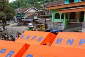 Beranda 43 Badan Penanggulangan Bencana Daerah (BPBD) siaga mengantisipasi pergerakan tanah di Kampung Sukamanah Desa Bantargadung, Kabupaten Sukabumi. (Ist)