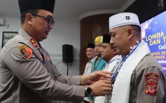Kapolres Sukabumi Kota AKBP Sentot Kunto Wibowo membuka acara Gema Ramadan Prima. (Prima Arno/Telusurbisnis)