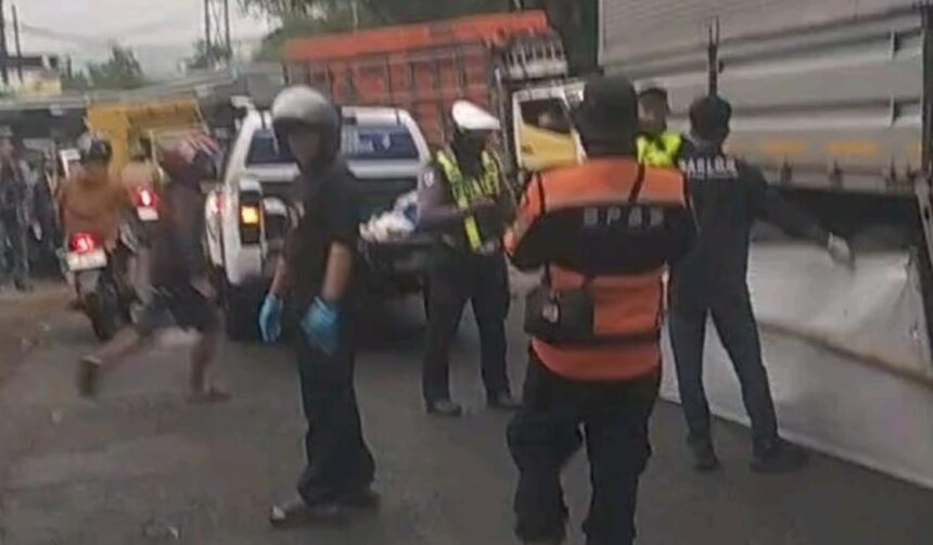 IMG 20260329 WA0052 Tragis Seorang Wanita Terlindas Truk Persis Di Depan Kantor Samsat Cibadak Sukabumi