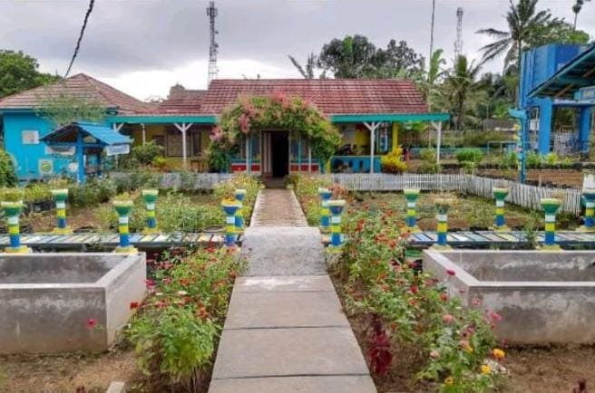 Taman Tanaman Herbal di Kampung Tugu objek wisata sekaligus ikon Desa Pasirhalang, Sukabumi. (Prima Arno/Telusurbisnis)