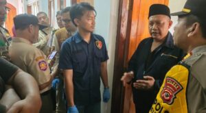 Polisi mengidentifikasikan kematian seorang satri di pondok pesantren Cibeureum. (Dok polres)