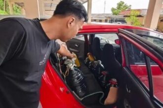Polisi berhasil menciduk tersangka penimbun BBM Bersubsidi jenis pertalite. (Dok Polres)