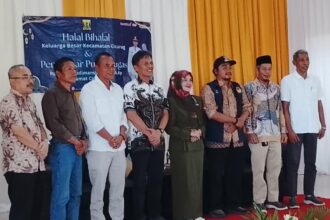 Foto bersama usai pelepasan Camat Cicurug Judi Budimansjah. (Prima Meidiandi/Mediaseruni)