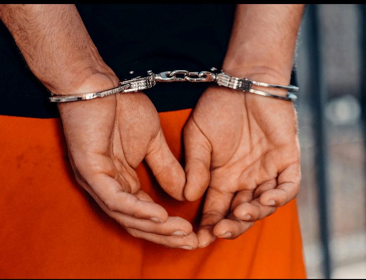 Ilustrasi: Seorang lansia berinisial US (65) ditetapkan sebagai tersangka kasus dugaan kekerasan seksual terhadap perempuan penyandang disabilitas berinisial KR (22) di Kecamatan Sukabumi